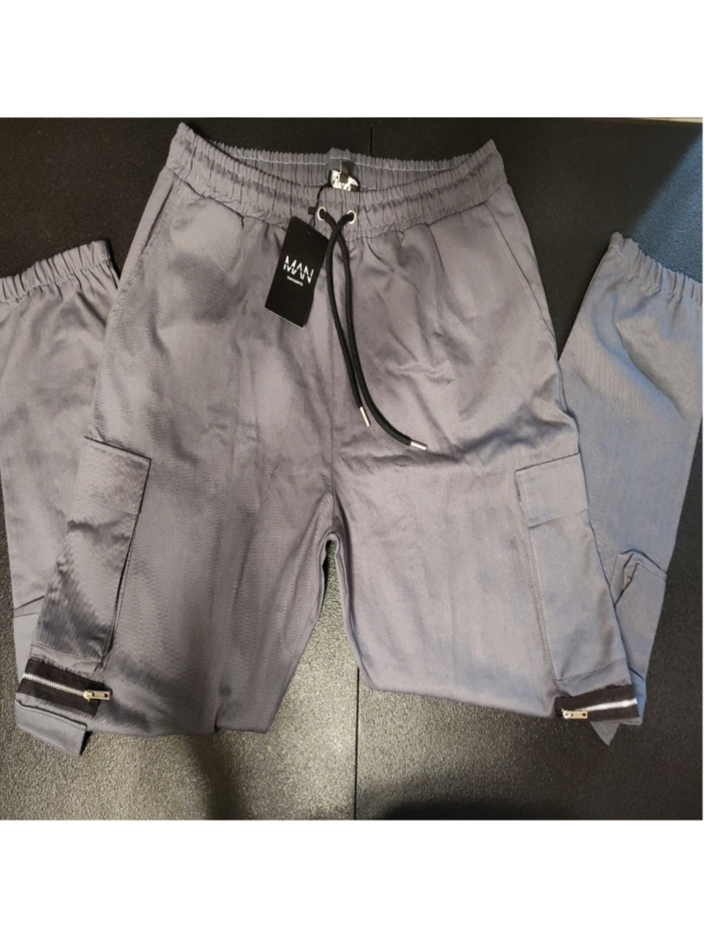 Lot of Eight Men's Bottoms Various Sizes and Styles - Picture 8 of 16